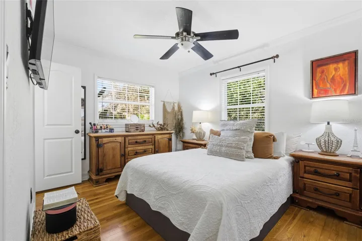 Main House - Primary Bedroom