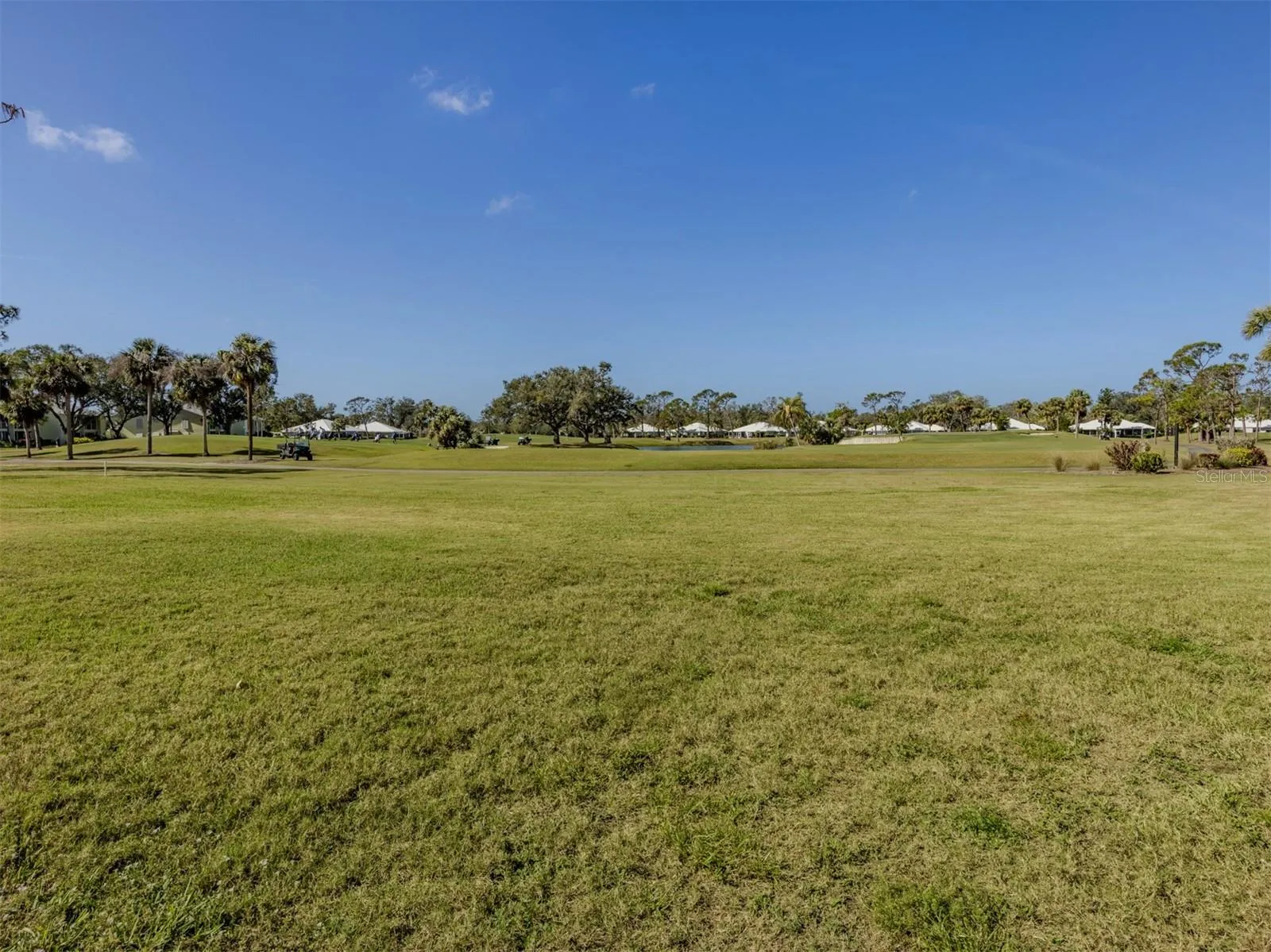 Stunning long golf course and water views