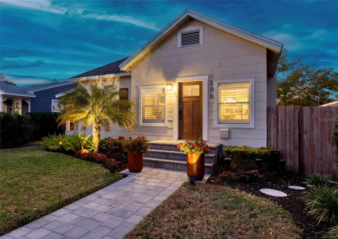 Renovated NE St Pete bungalow is perfectly located- you can walk to everything!