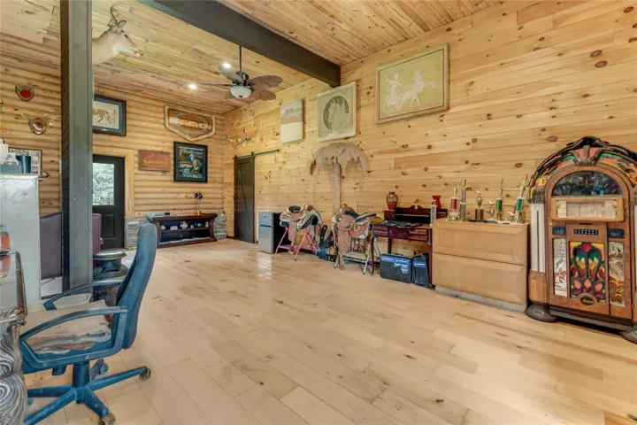 Amazing carriage house with a large office, bonus room and game room