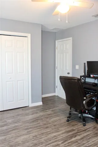 2nd bedroom