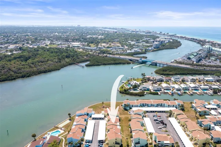 Beautiful views of  the intracoastal waterway