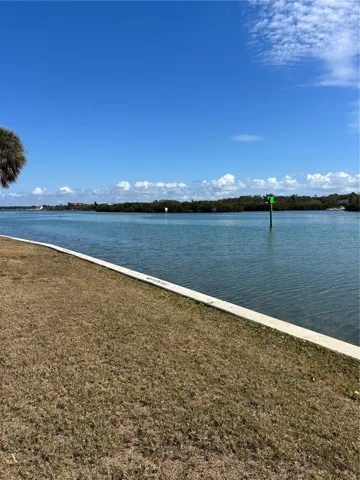 Pool and clubhouse face the intracoasal waterway