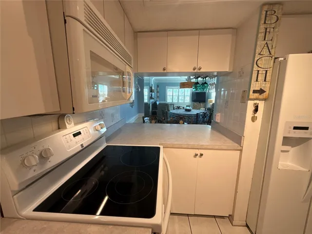 Appliances included