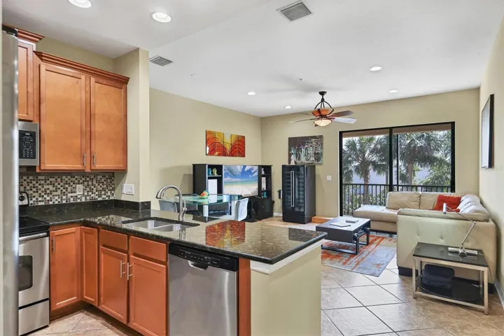 Kitchen/great room
