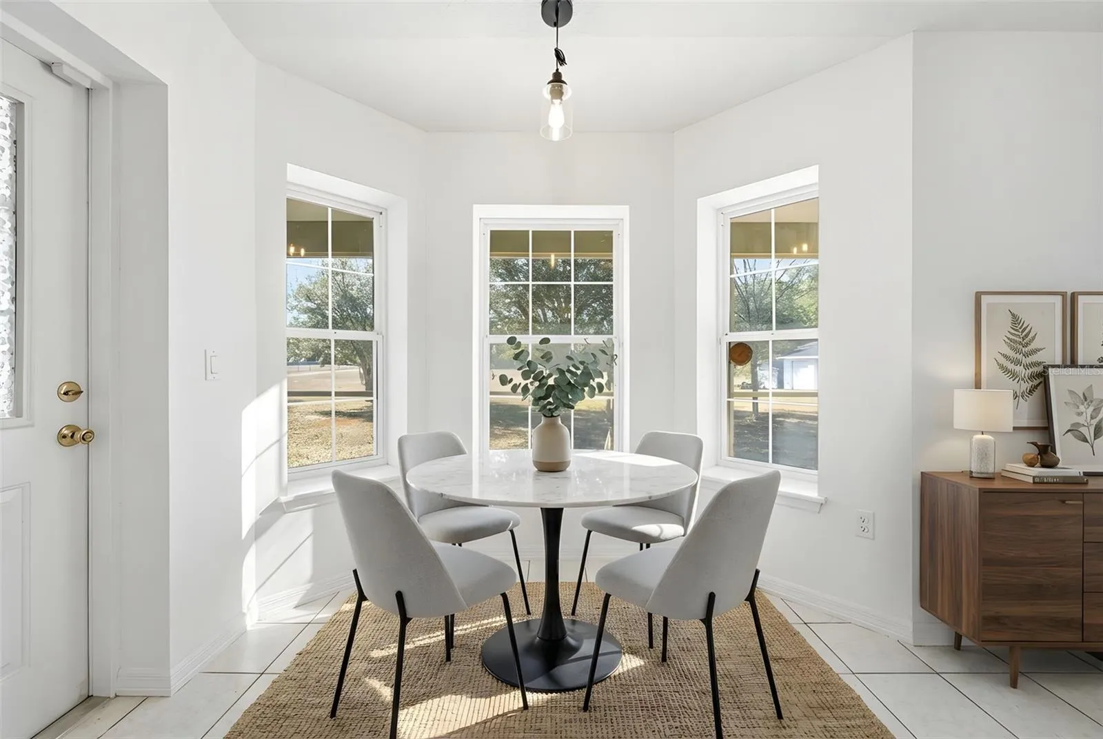 Breakfast Nook