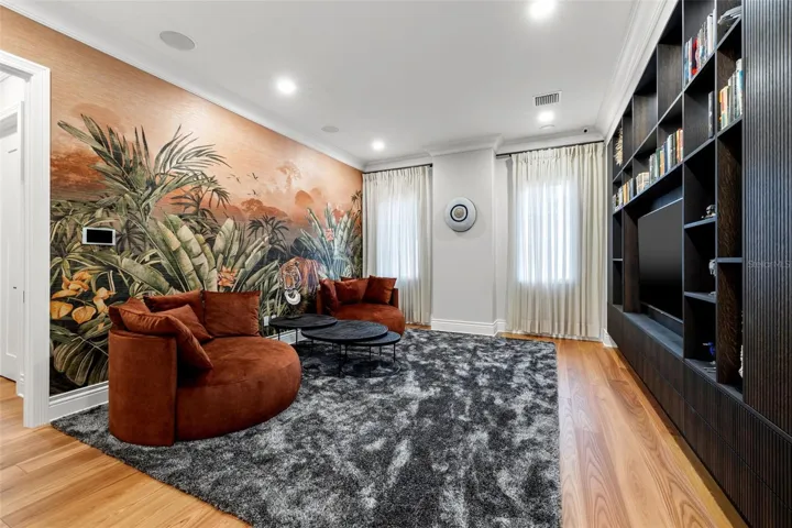 flex room