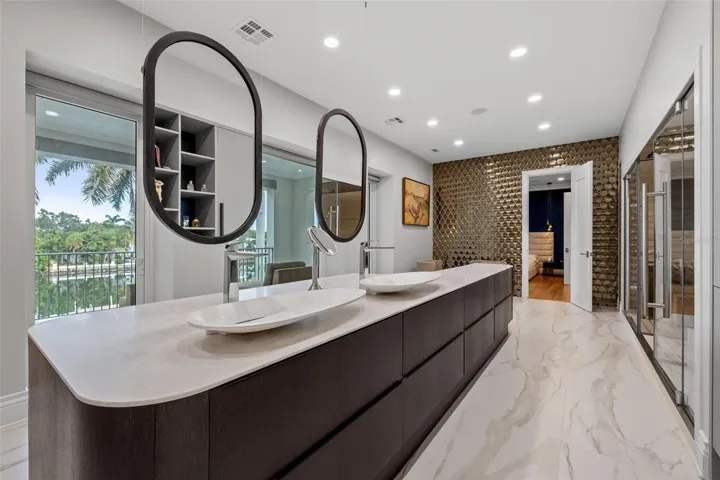 primary spa suite