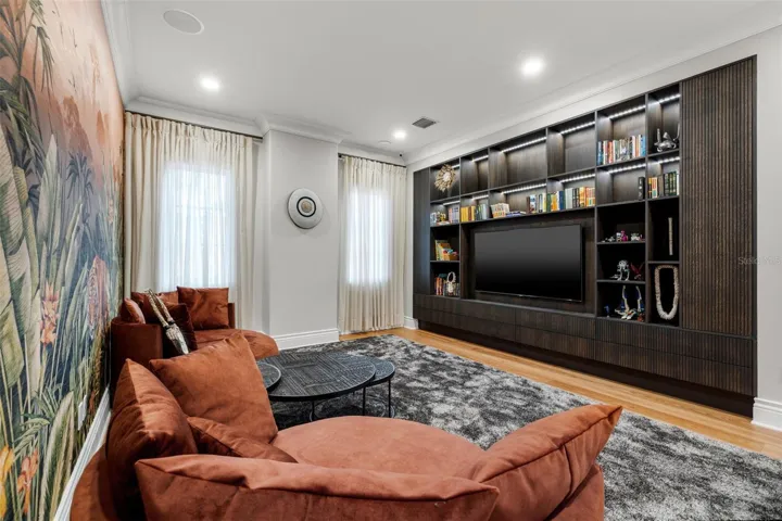 flex room
