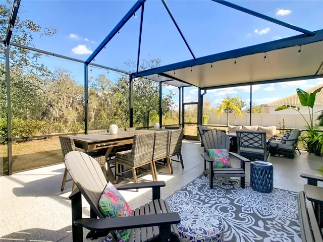 Screened lanai