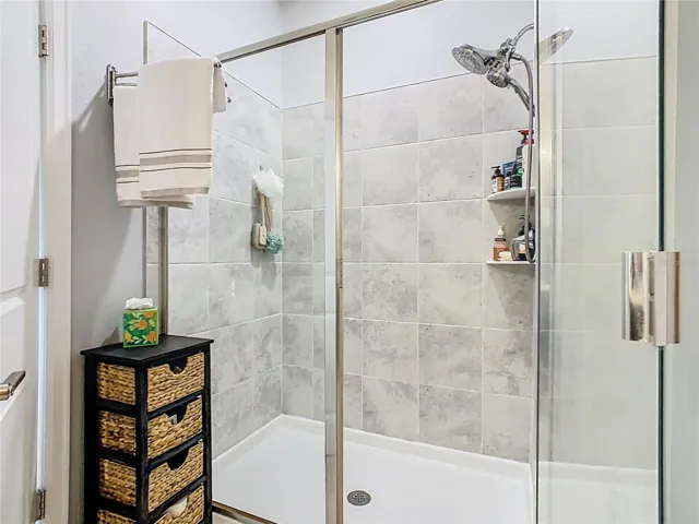 Ensuite shower