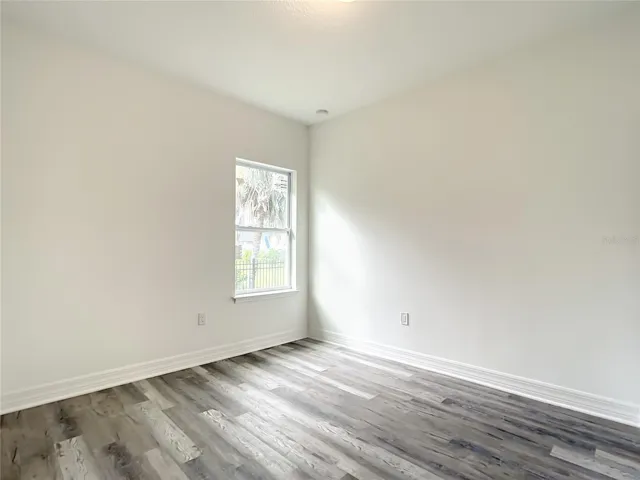 Photos of Model - Bedroom 3