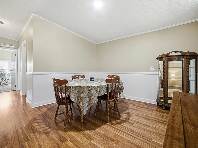 Dining Room - 9.10 X 8.4 - with Drywall and Laminate Flooring.