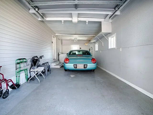 Garage - 12 X 29.7