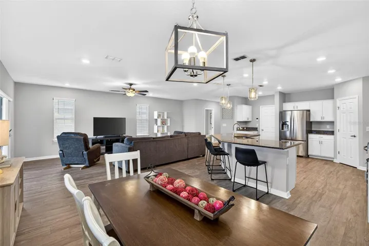 Dining Area - Family Room