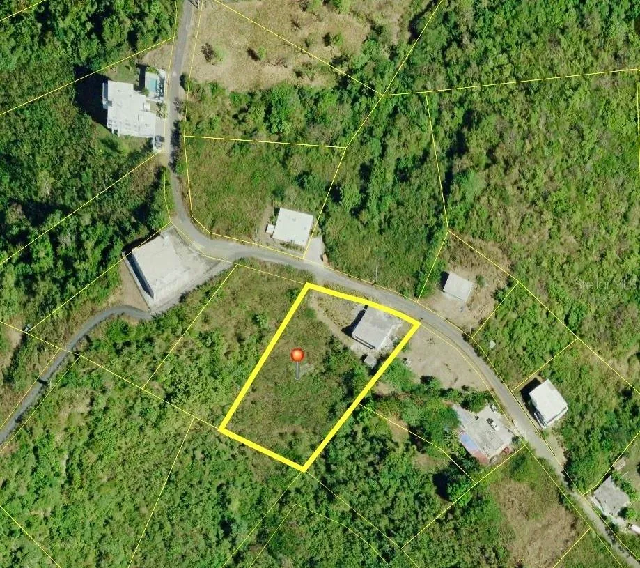Lot Size 3,107 mc, 0.76 acres