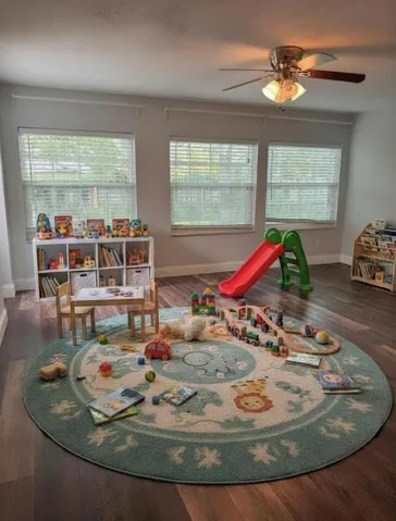Virtually Staged Back Room Option