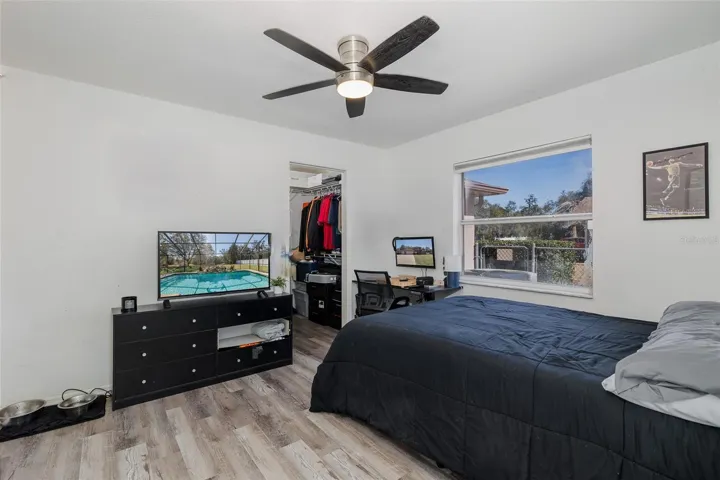 First level guest bedroom. #1