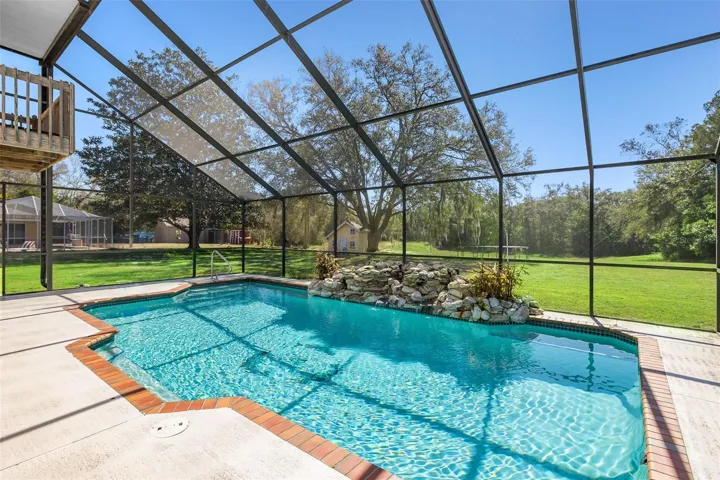 Beautiful pool.