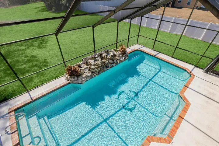 Beautiful pool.