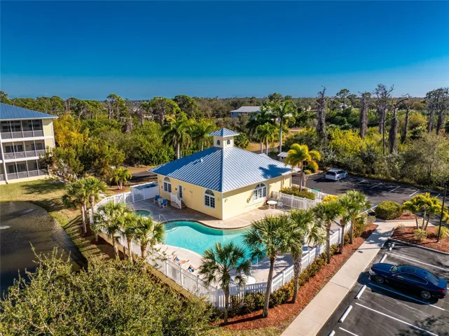 Pool and clubhouse