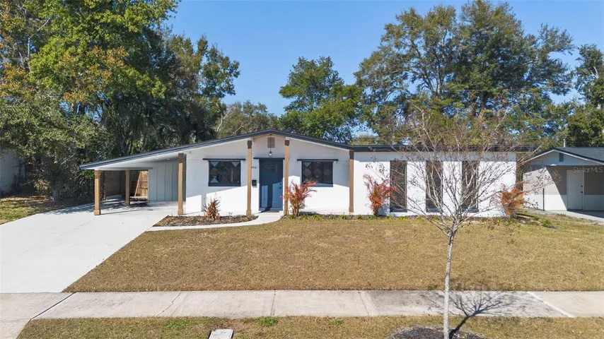 Mid-Century Modern Home - Fully Renovated