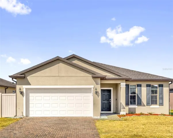 Amazing 3/2 with BONUS room, 1972sf! A MUST SEE in person!