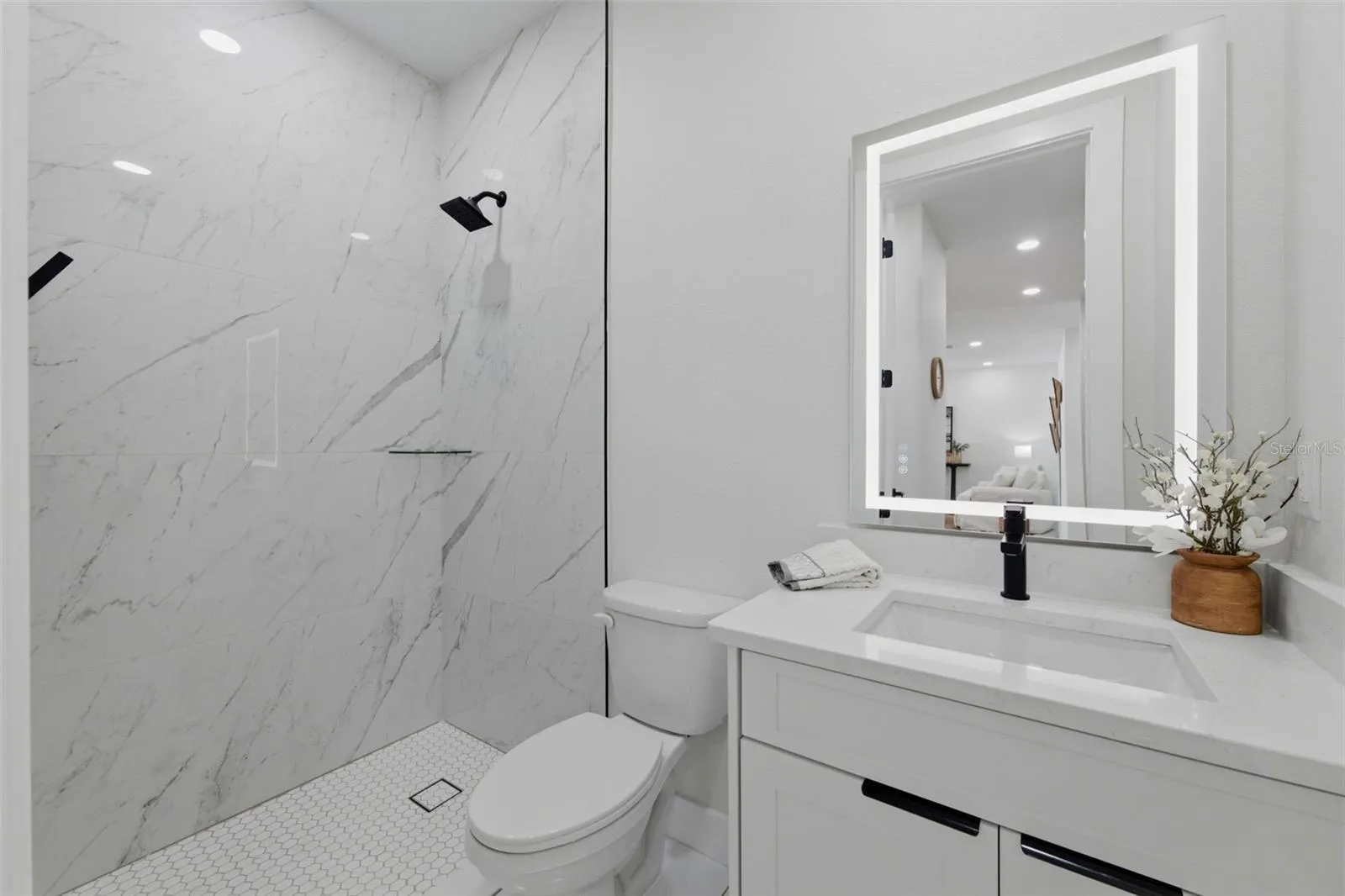 1st Floor Bathroom