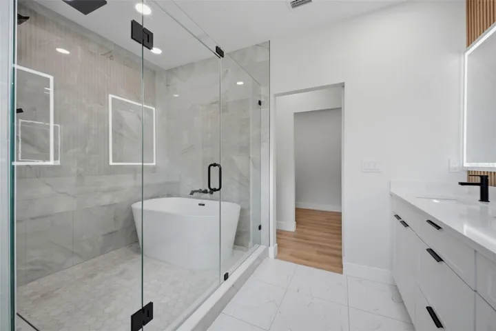 Master Bathroom.