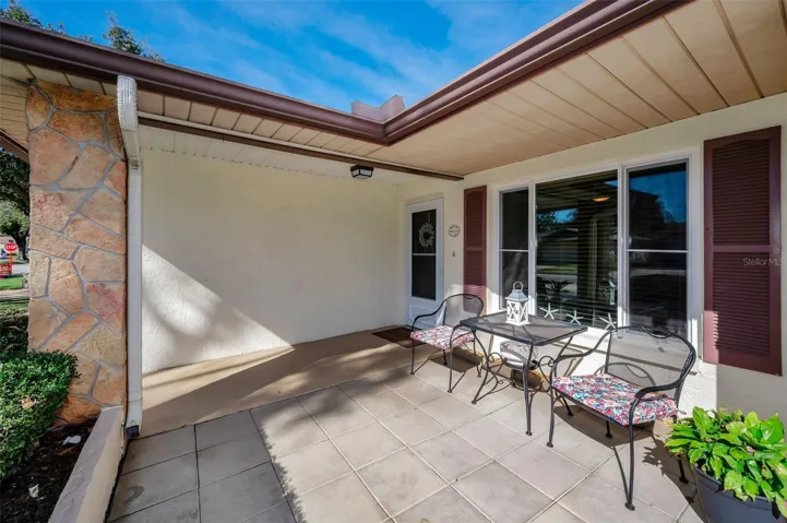 Front outdoor patio
