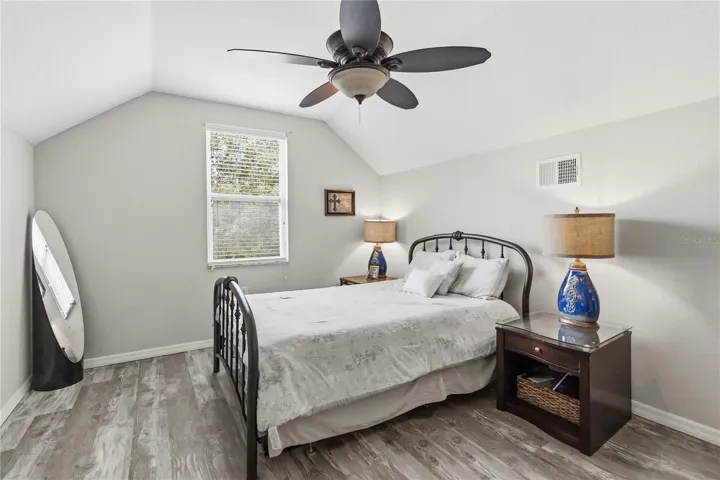 Bedroom 4 - 2nd floor