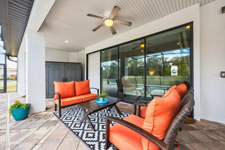 Covered Lanai.