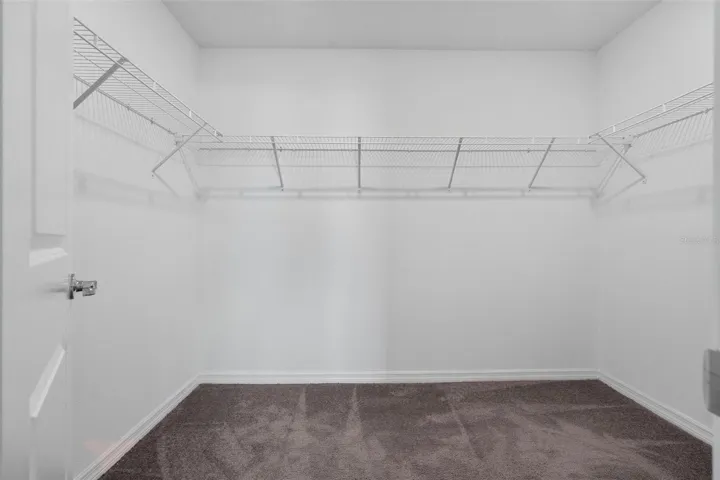 Main Bedroom Closet