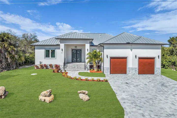18702 Arapahoe Circle, Port Charlotte, FL 33948