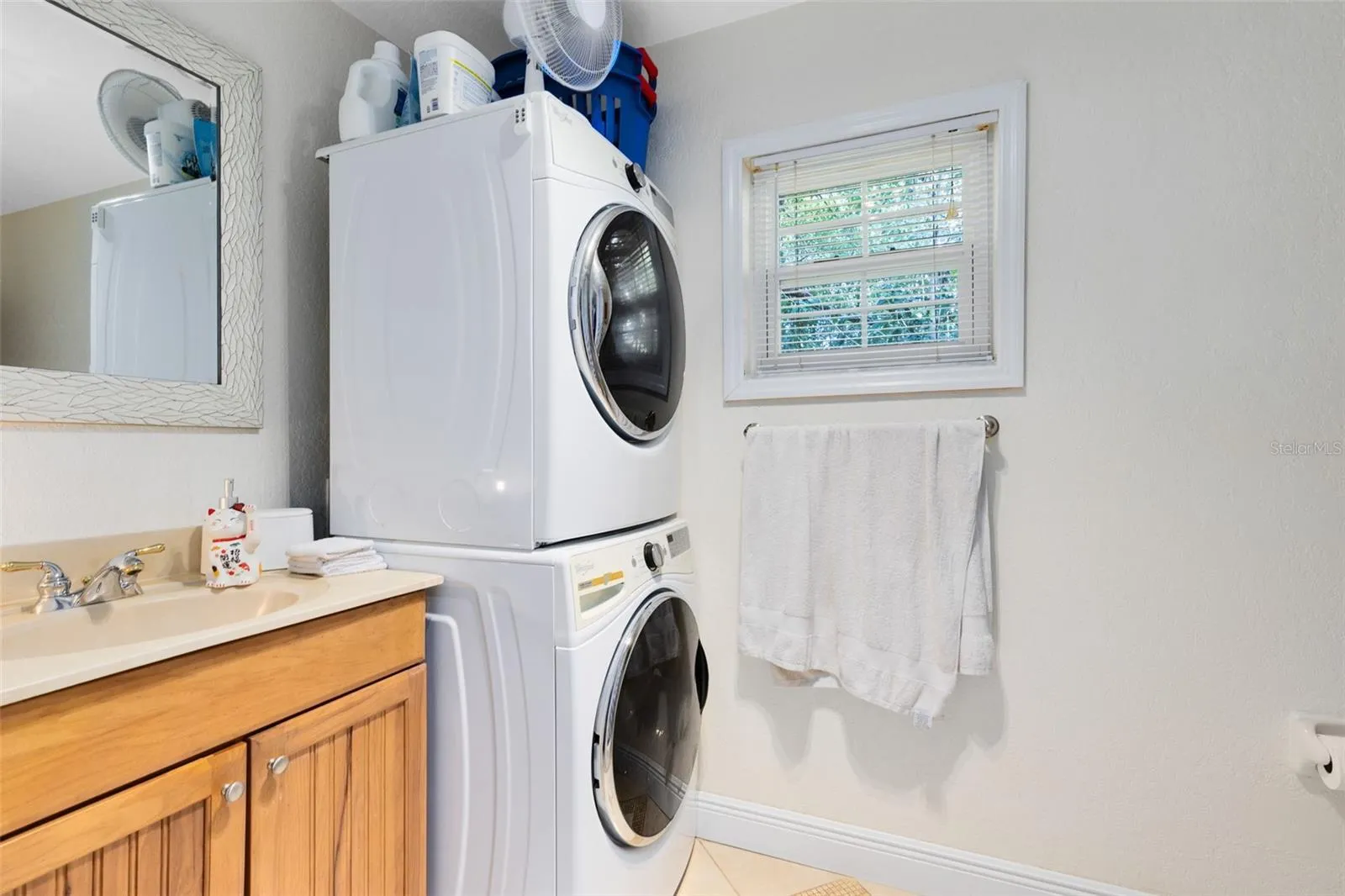 Primary bath Unit 1