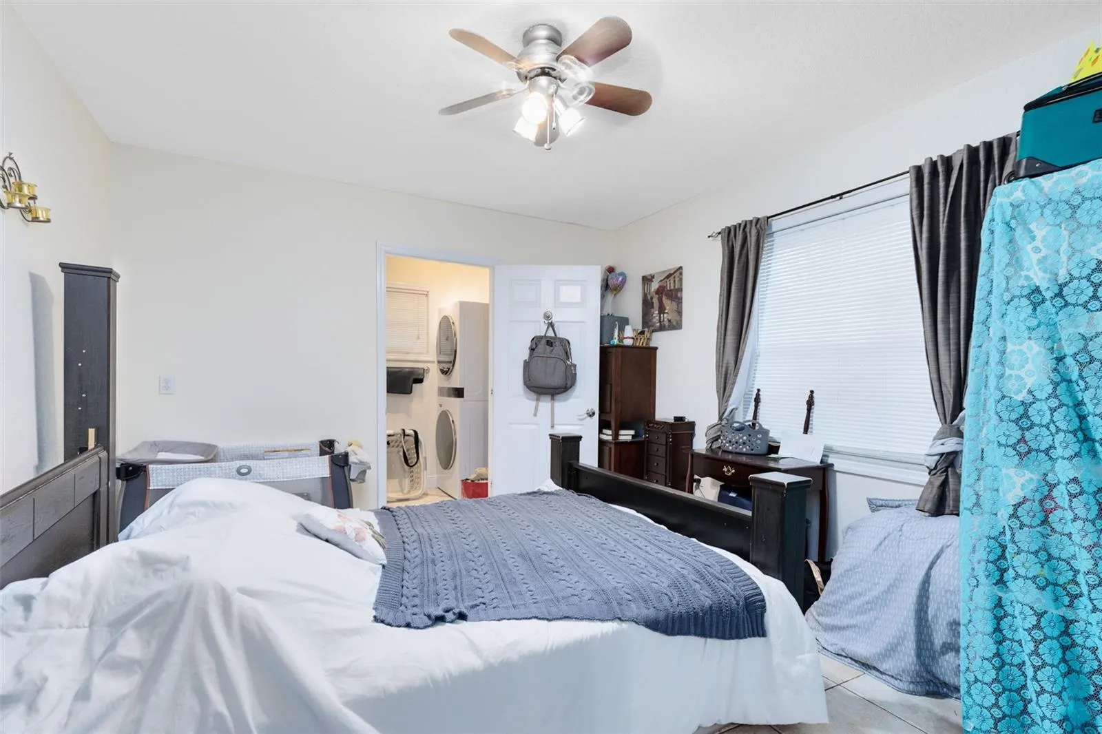 Unit 2 Primary bedroom