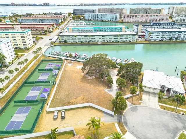Access by boat or at the end of a cul-de sac with coded entry gate.