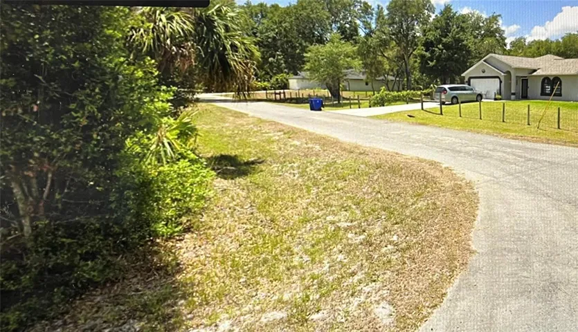 CORNER VIEW