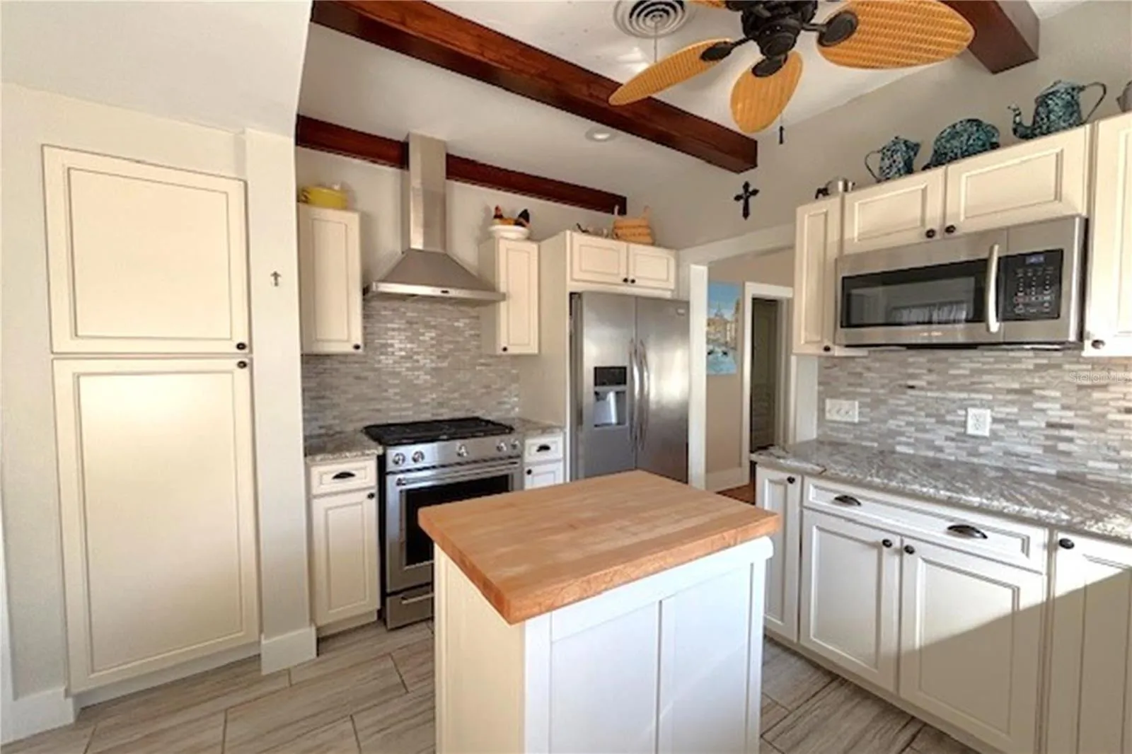 Kitchen - View of Pantry and Gas Stove