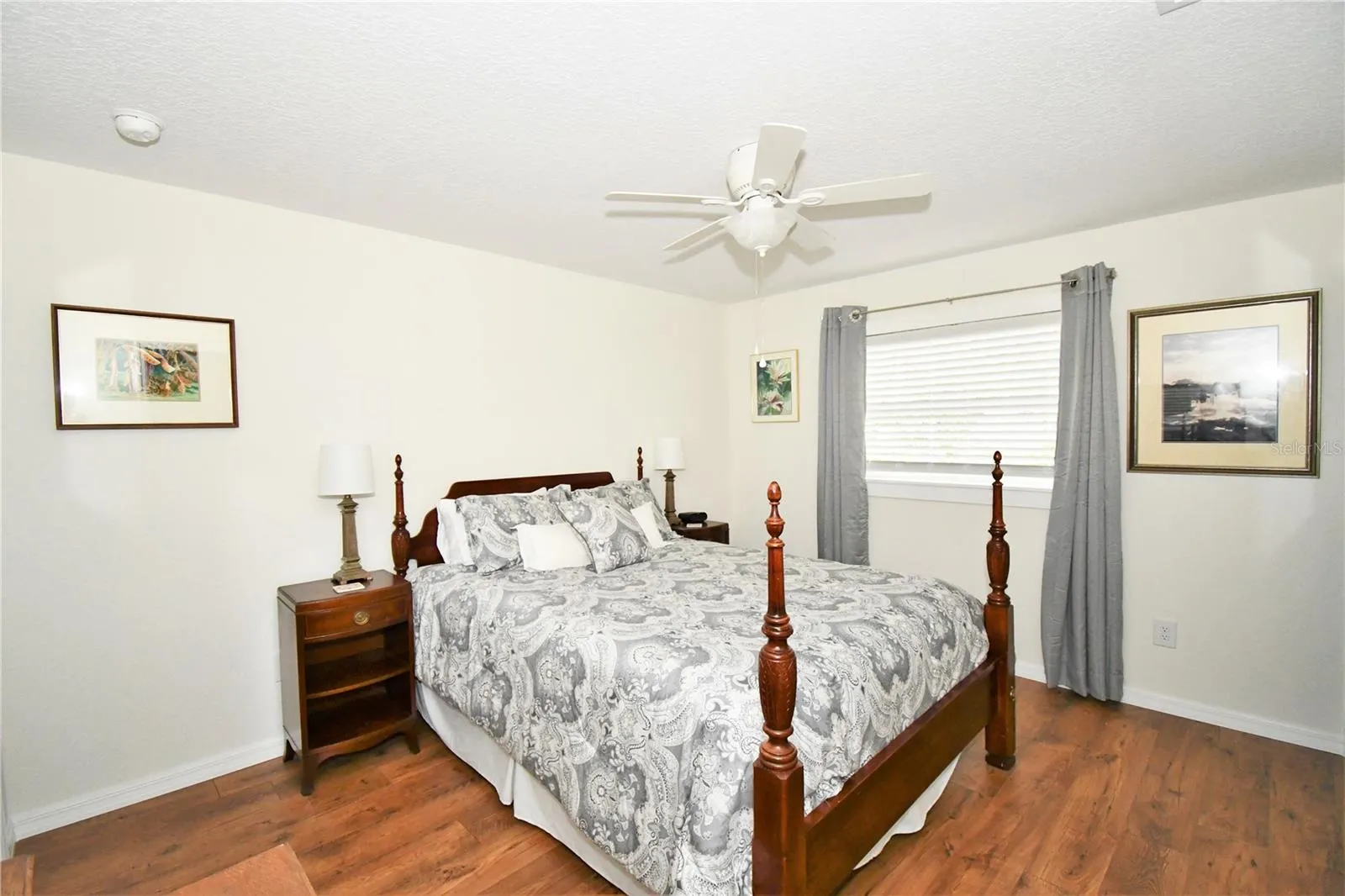 Apartment Bedroom