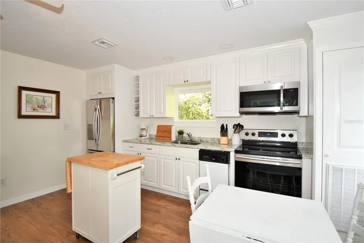 Apartment Eating Area