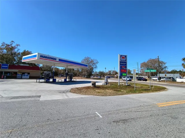 Triple Net NNN Leased Gas Station high CAP rate