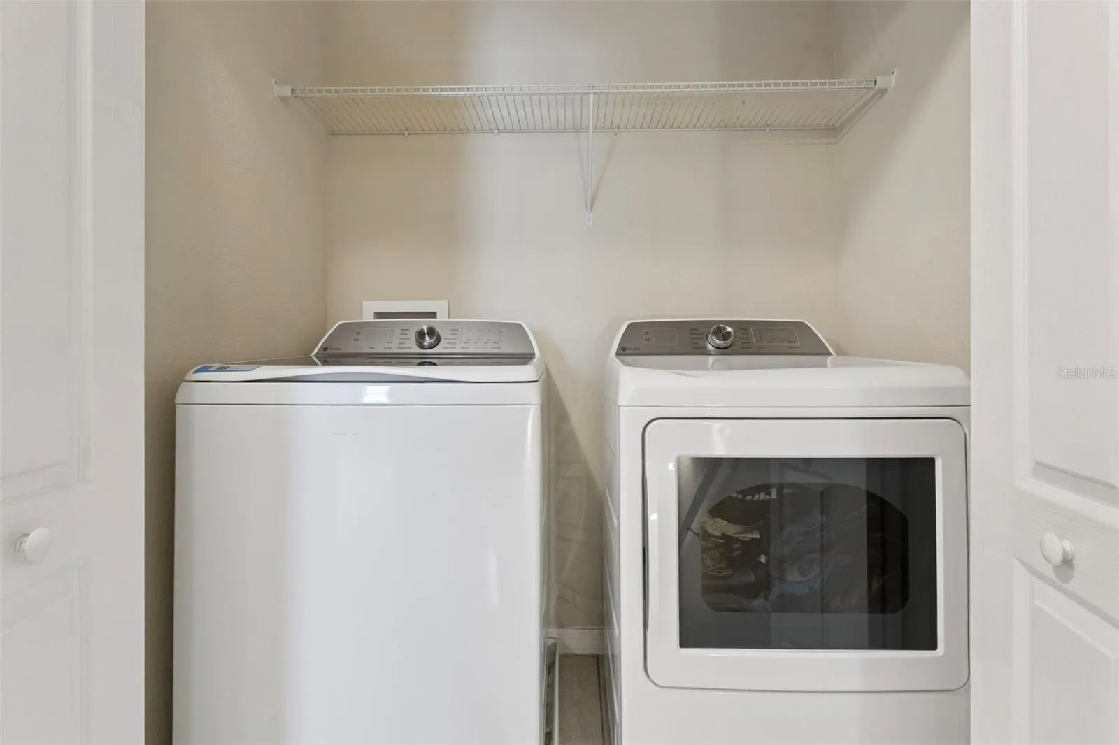Newer washer and dryer included