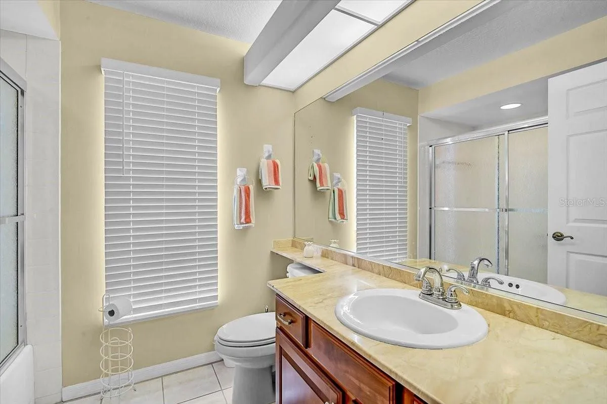 2nd Bathroom