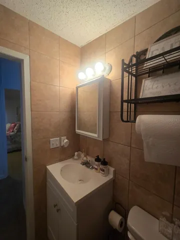 Bathroom #2