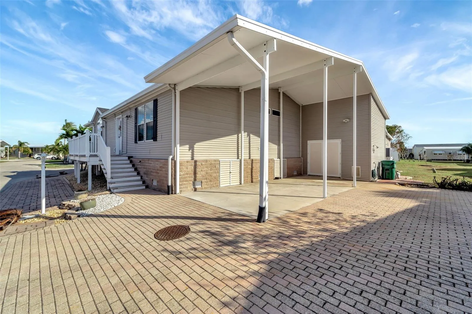 Carport