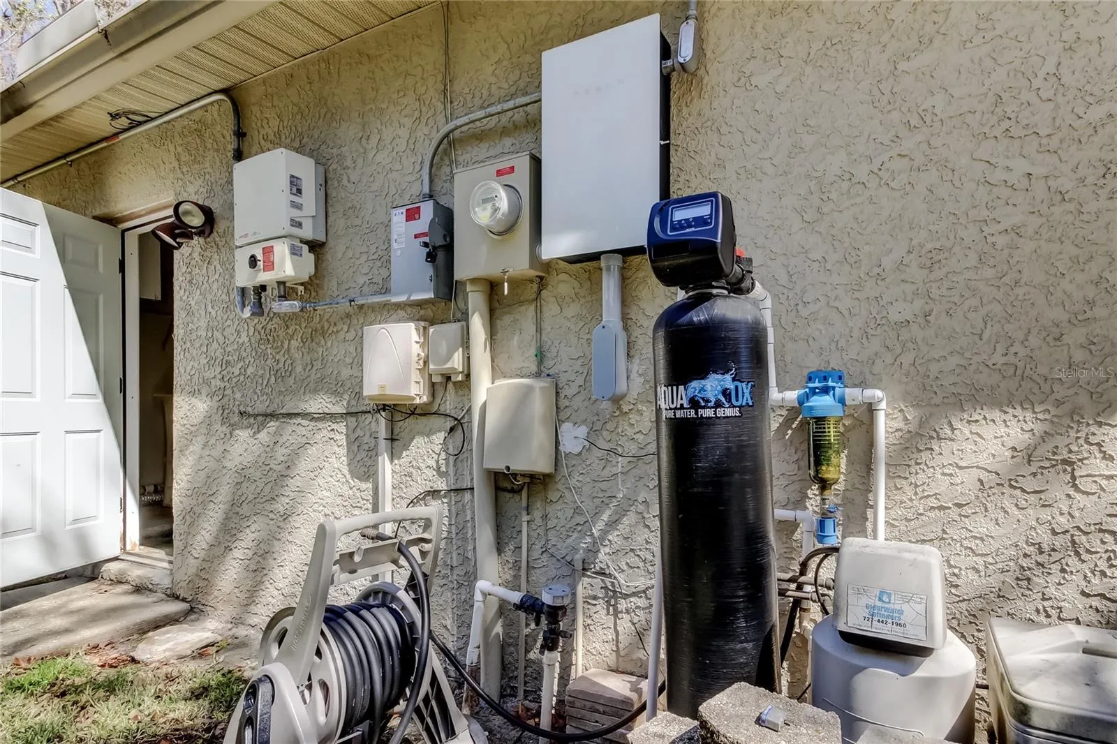 Tesla Solar Panel and Water Filtration System