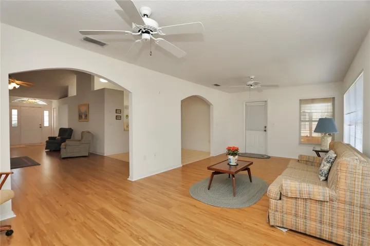 FL ROOM