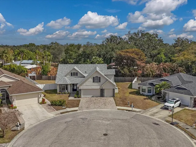 3 Car Garage