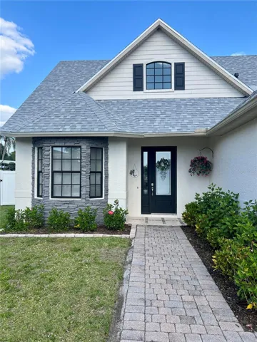 Pavers & Stone accents